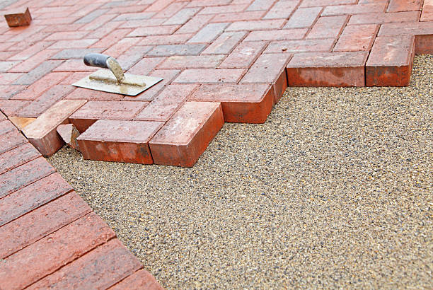 Best Driveway Paving Contractor  in Des Plaines, IL